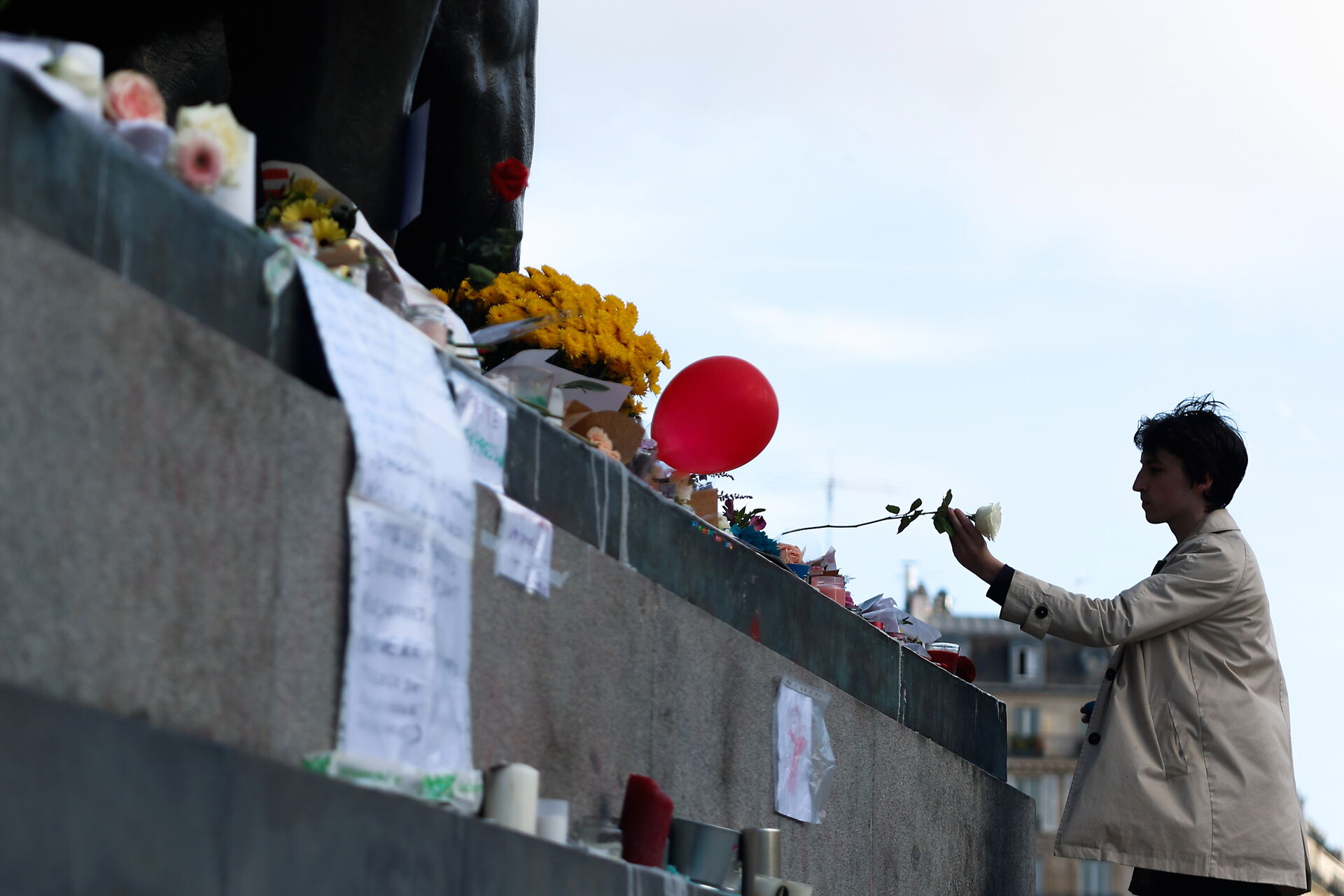 10 år efter terrornatten: Frankrig er blevet et mere frygtsomt samfund