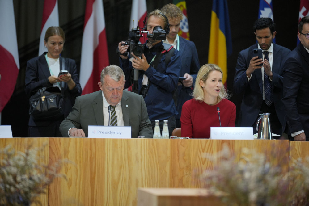 EU's udenrigschef kræver russisk erstatning til Ukraine