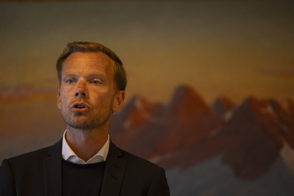 Dommere kritiserer hastværk i proces om omvendt fodlænke