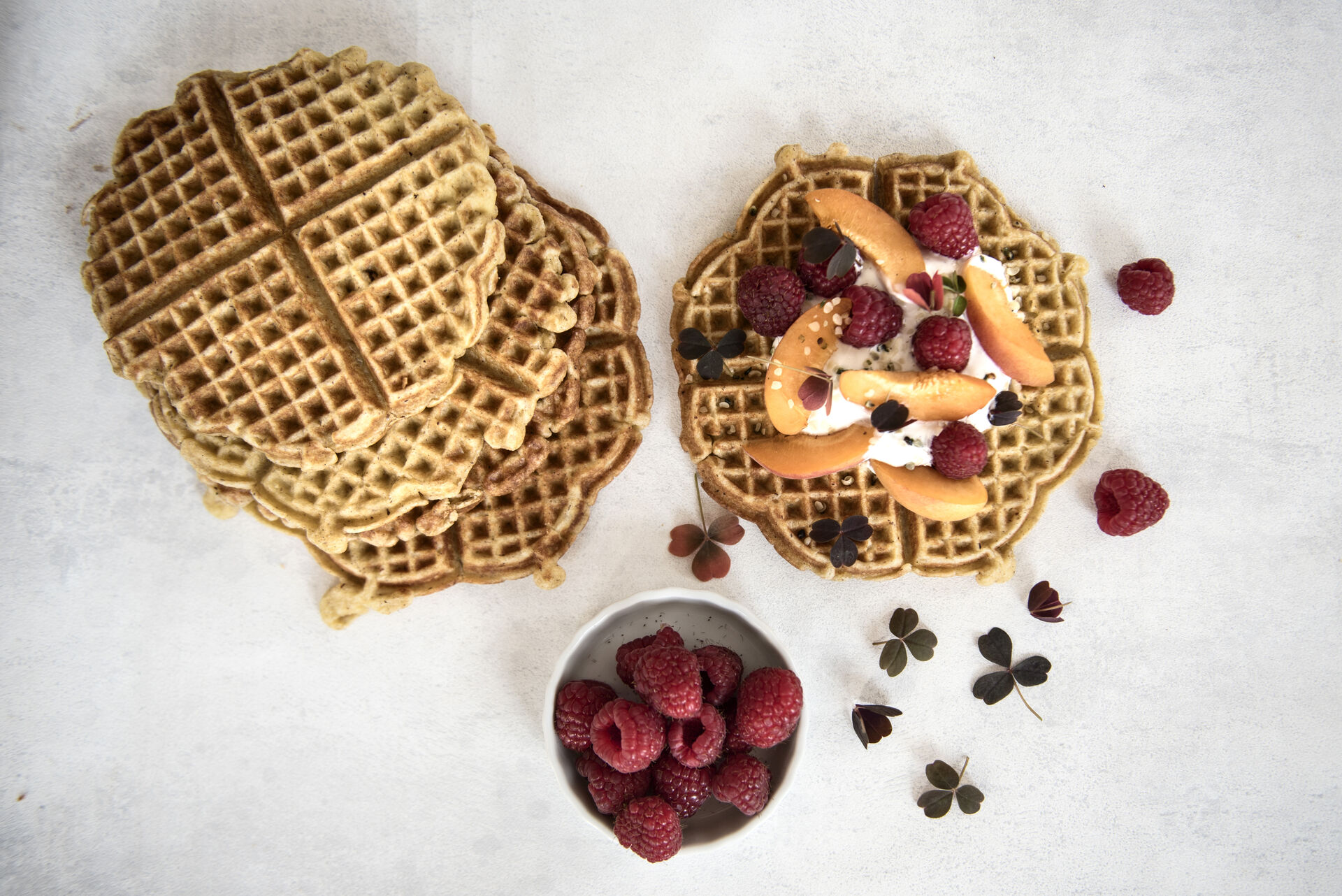International vaffeldag og Mariæ bebudelsesdag falder samtidig. Det er ikke tilfældigt