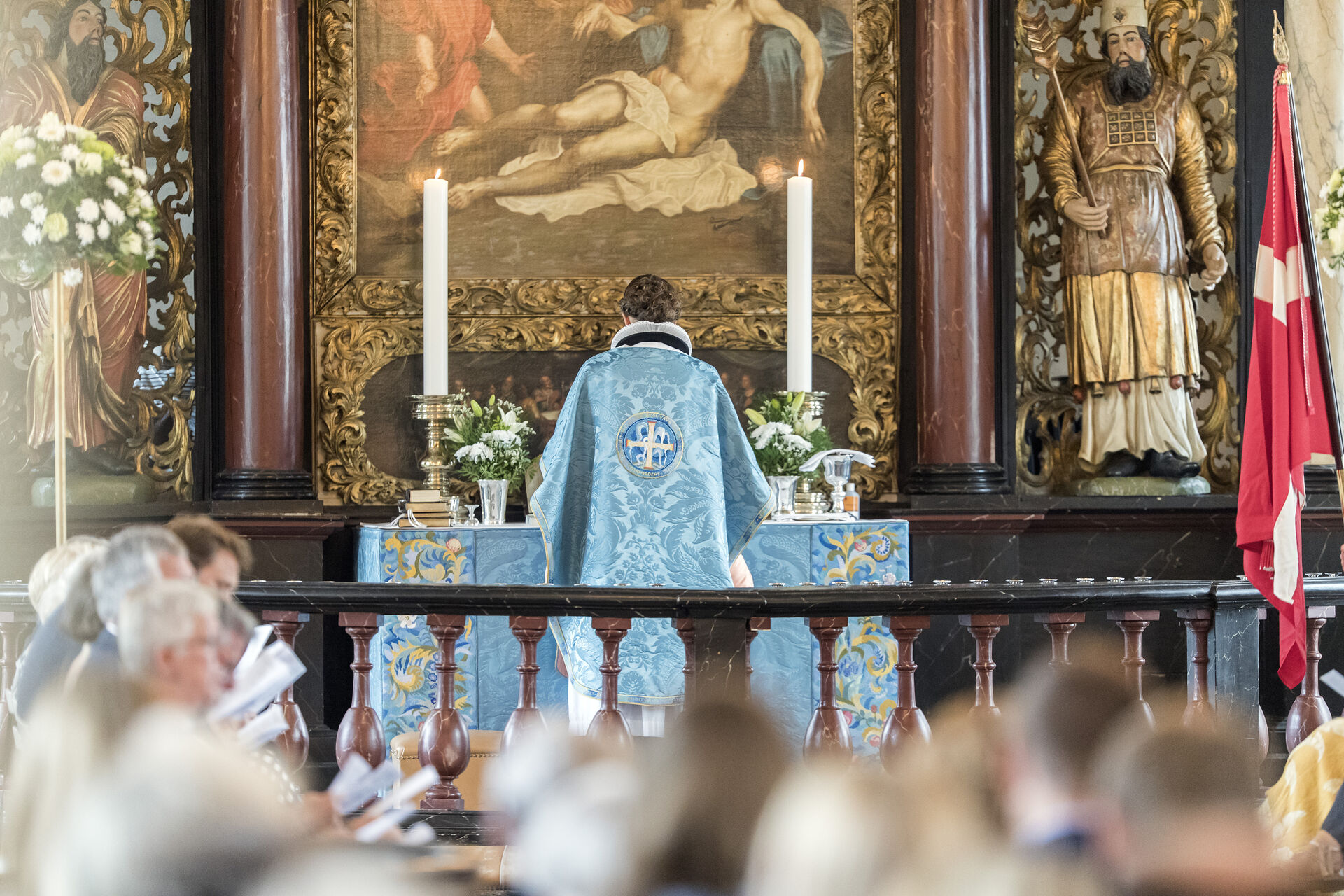 Er kirkens symboler blevet tavse for menigheden?