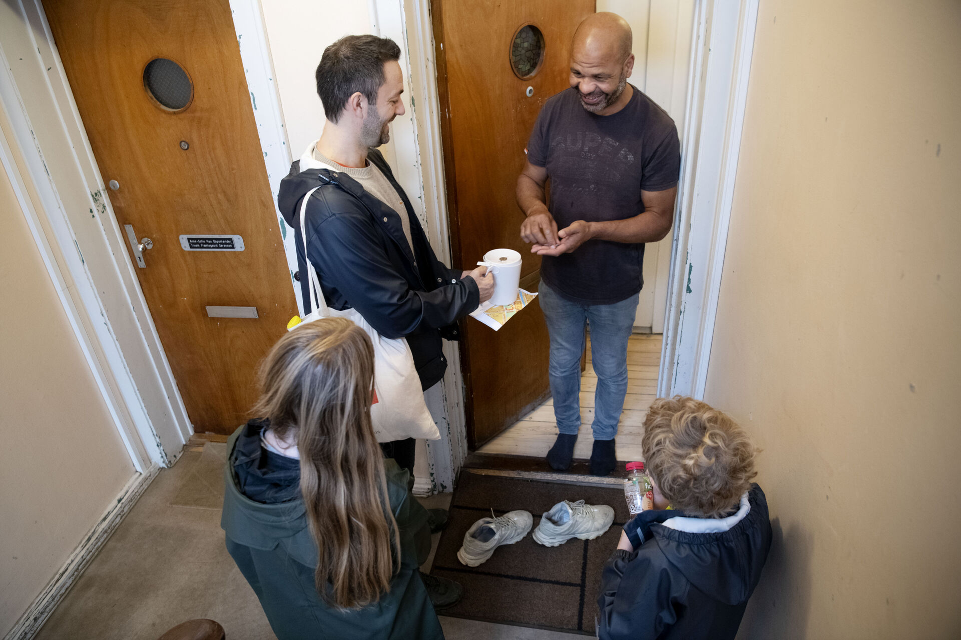 Fra forsvar til folkelighed: Røde Kors er blevet velfærdsstatens tredje arm