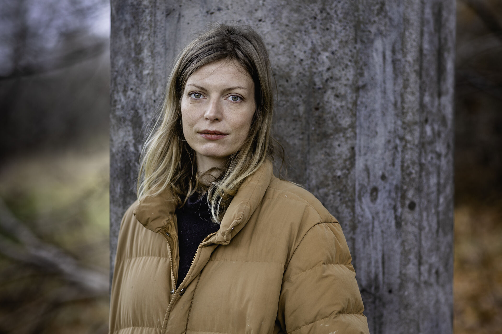 Kvindelig forfatter gjorde nar ad ung politiker. Der hersker en klar dobbeltmoral, lyder kritikken