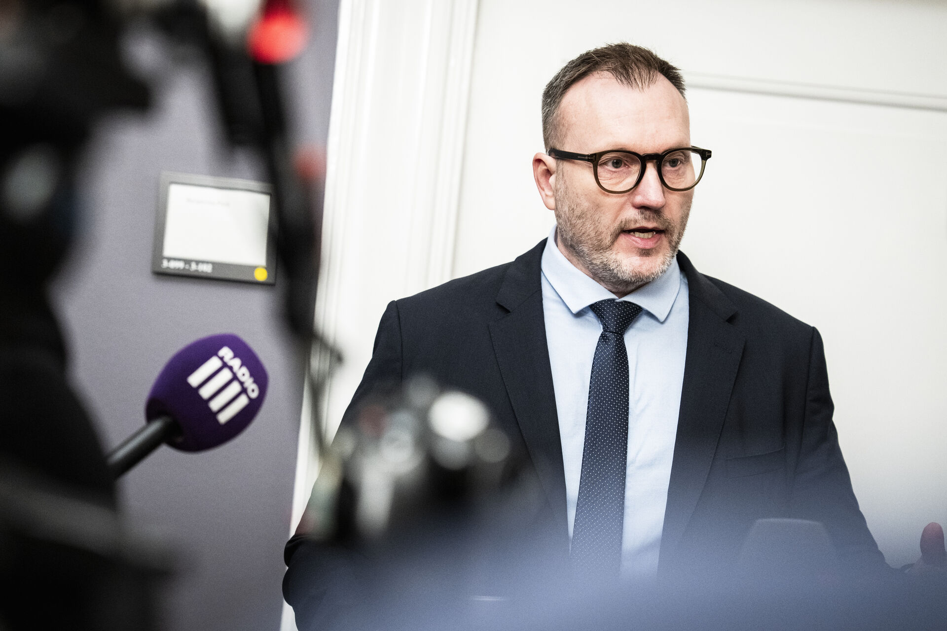 Radio IIII viser sit værd i sin afdækning af Lars Bojes løsgænger-regnskab