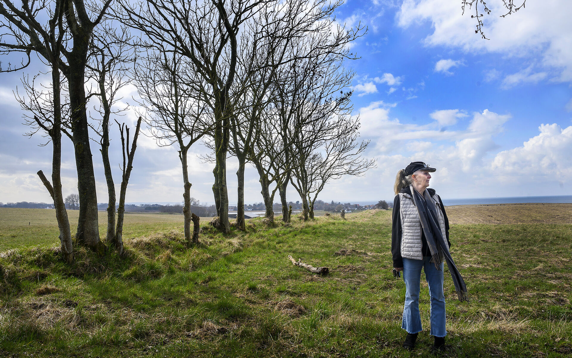 Intet menneske er en ø. Det er derfor, Pia Raug bor på én