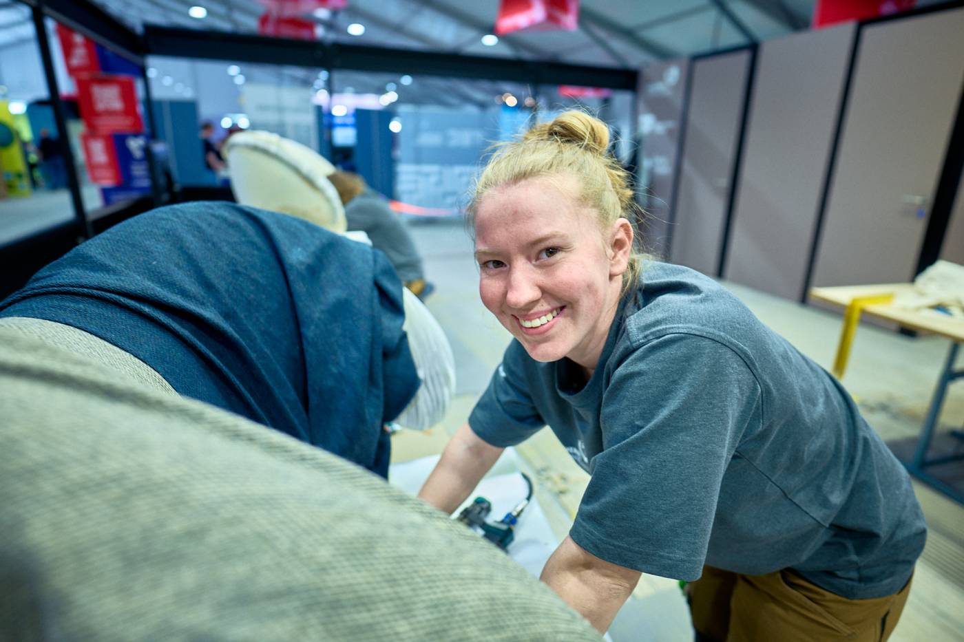 I tre dage har unge malere, murere og konditorer konkurreret om at blive den bedste inden for deres fag. 24-årige Stine elsker at vise sit fag frem