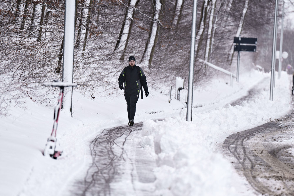 DMI udsender nyt varsel om snestorm i dele af Danmark