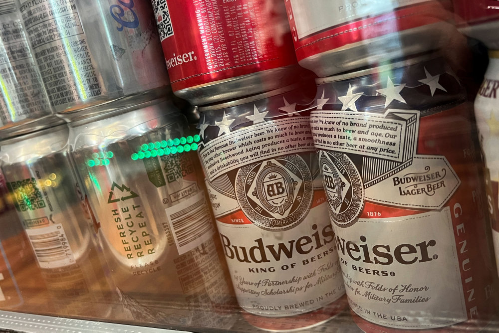 Ølsalget går tilbage for verdens største bryggerikoncern