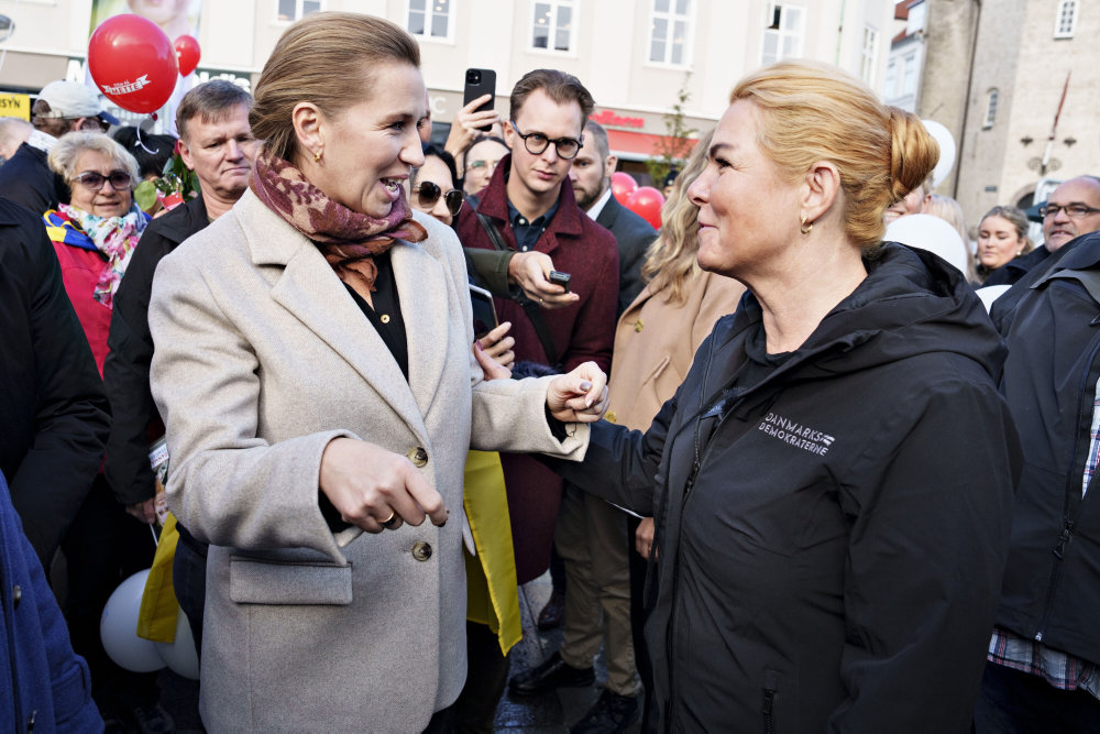 Flere ministre er på vippen i valgets tætte personopgør