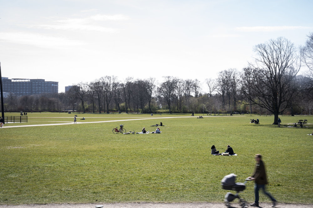 Solskin, regnbyger og blæst præger omskiftelig påskeweekend