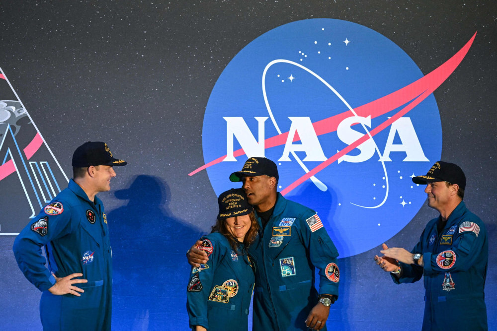 Astronaut opfordrer til sammenhold på Jorden efter månemission