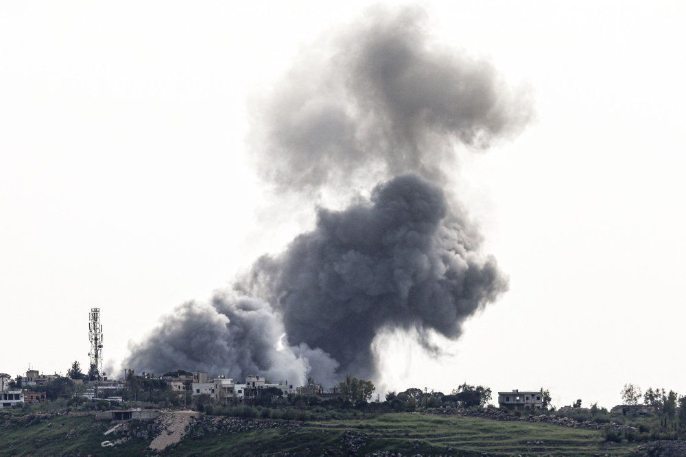 Flere kvinder og børn meldes dræbt i israelske angreb i Libanon