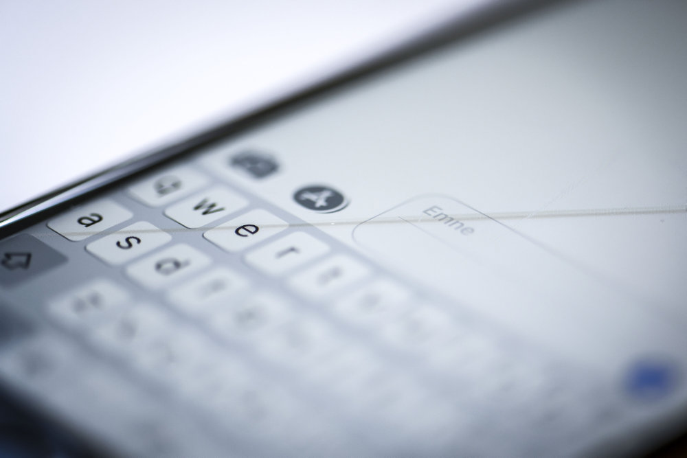 Kontaktbedrageri har konsekvenser for ældres helbred og følelsesliv