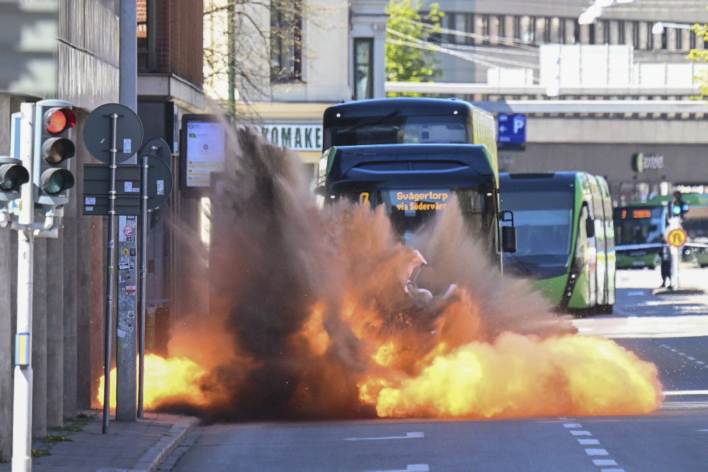 Håndgranat blev fundet midt på gaden i Malmø