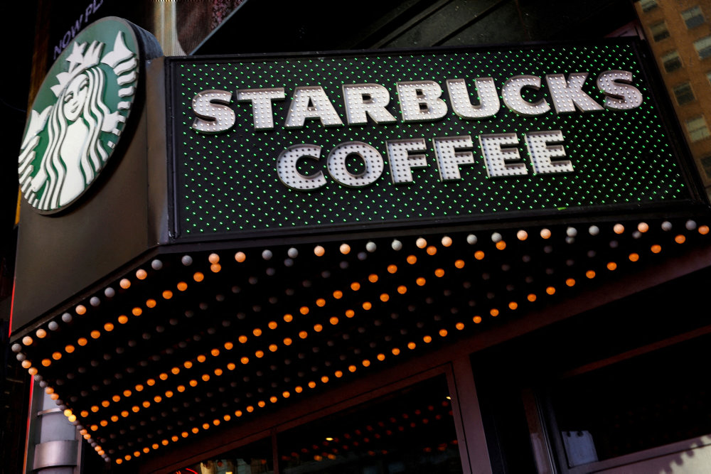 Sydkoreas Starbucks-chef fyret efter kampagne om historisk massakre