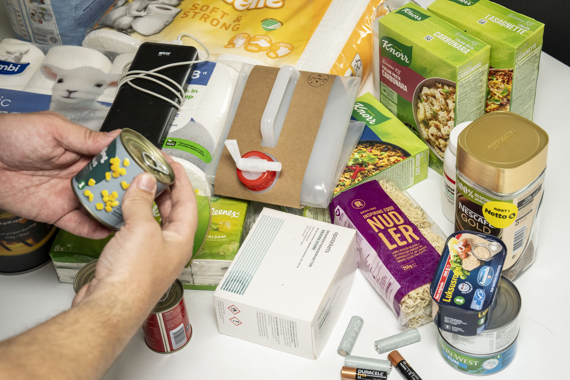 Åbnes i tilfælde af Dommedag: Færdigpakkede prepper-kasser går som varmt brød