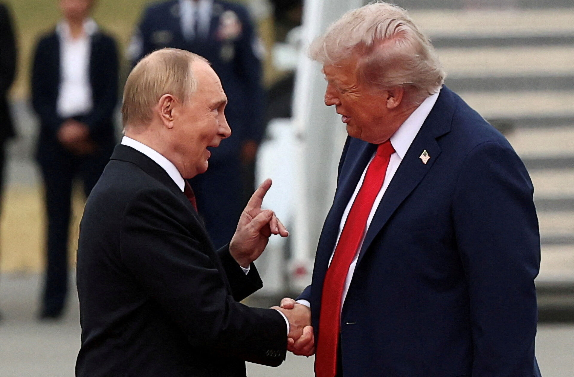 Trump varsler nyt møde med Putin i Budapest