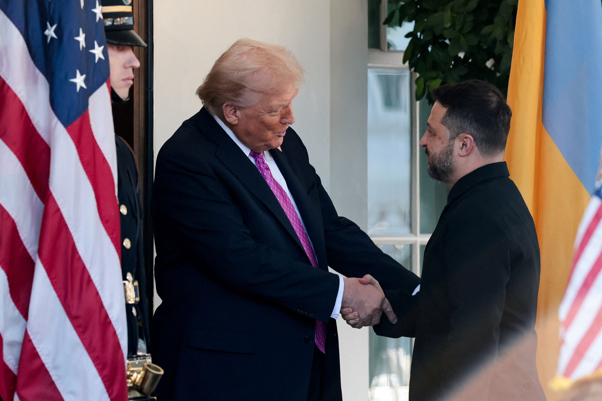 Zelenskyj måtte tage hjem fra USA uden Trumps særlige missiler. Men mødet var ikke kun dårligt nyt for Ukraine