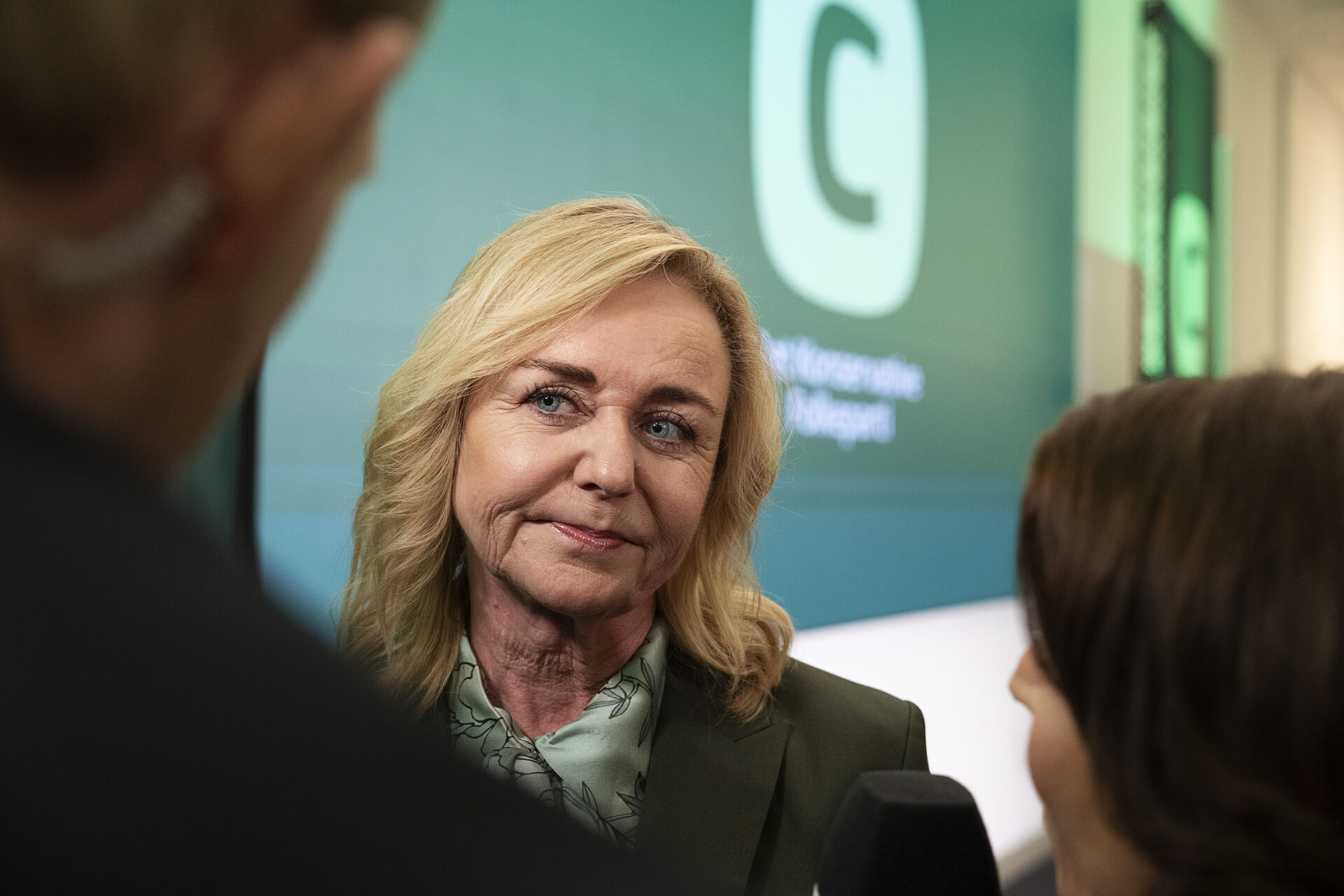 Mona Juul holder alle muligheder for ny regering åben