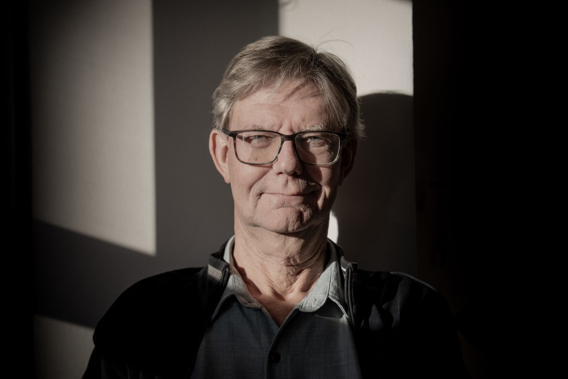 Sover du ikke så godt, som du har gjort før? Det er der en god grund til, siger søvnekspert