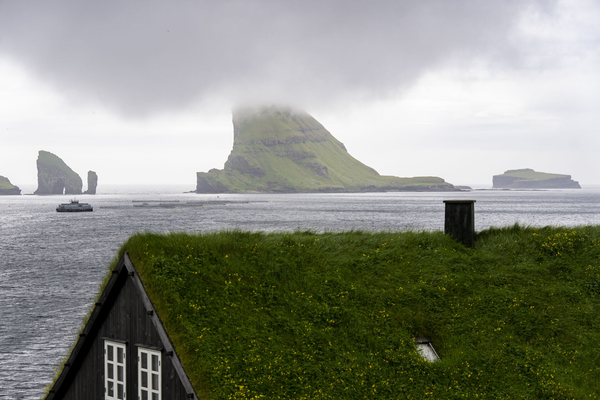 Antallet af internationale militærskibe ved Færøerne stiger