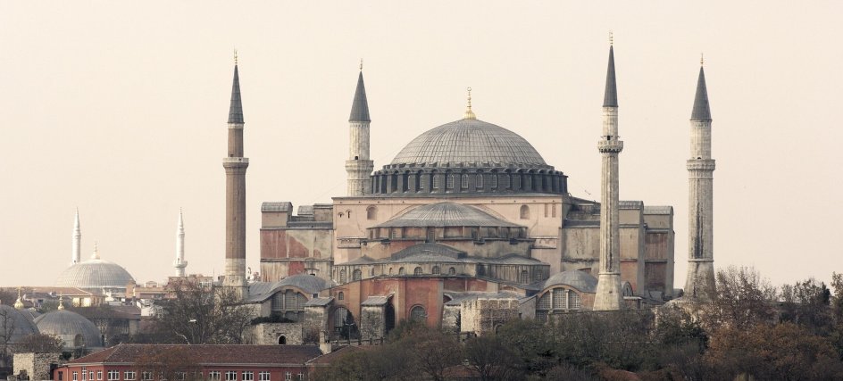 Modstanden mod moskeer i Europa vokser. Her er det et billede af Hagia Sofia-moskeen i Istanbul. –