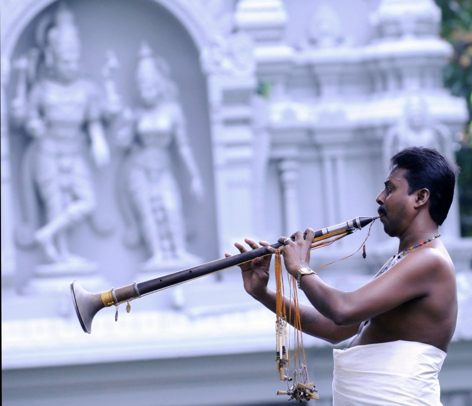 <b>Sri Lanka. Mand spiller for lysets komme</b><br />