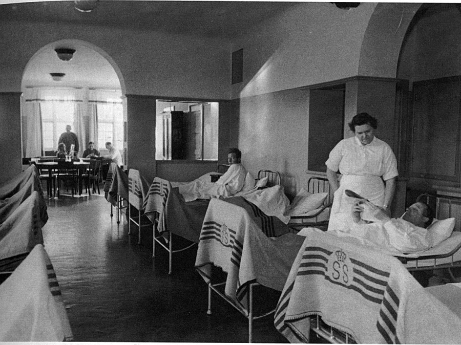 Problemer med lange indlæggelser prægede sindssyge-hospitalerne i 1940'erne og 1950'erne, og pladsen var trang. Billedet er fra Augustenborg. 