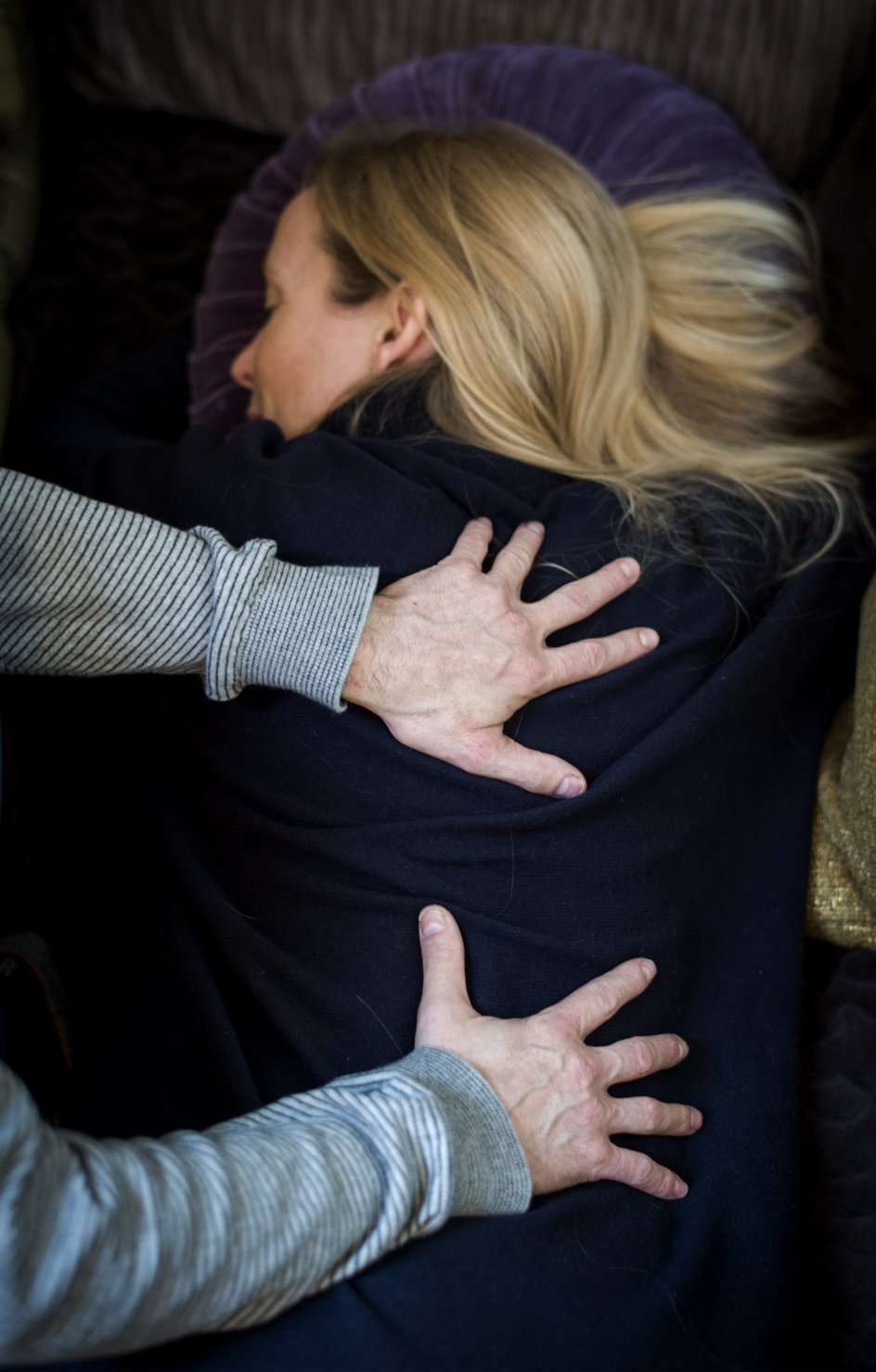 ”Mange melder tilbage, at de gennem cuddling bliver bedre til at sætte grænser. Det gælder ikke kun i forhold til kropskontakt, men mere generelt, ” siger Lucy Vittrup. 