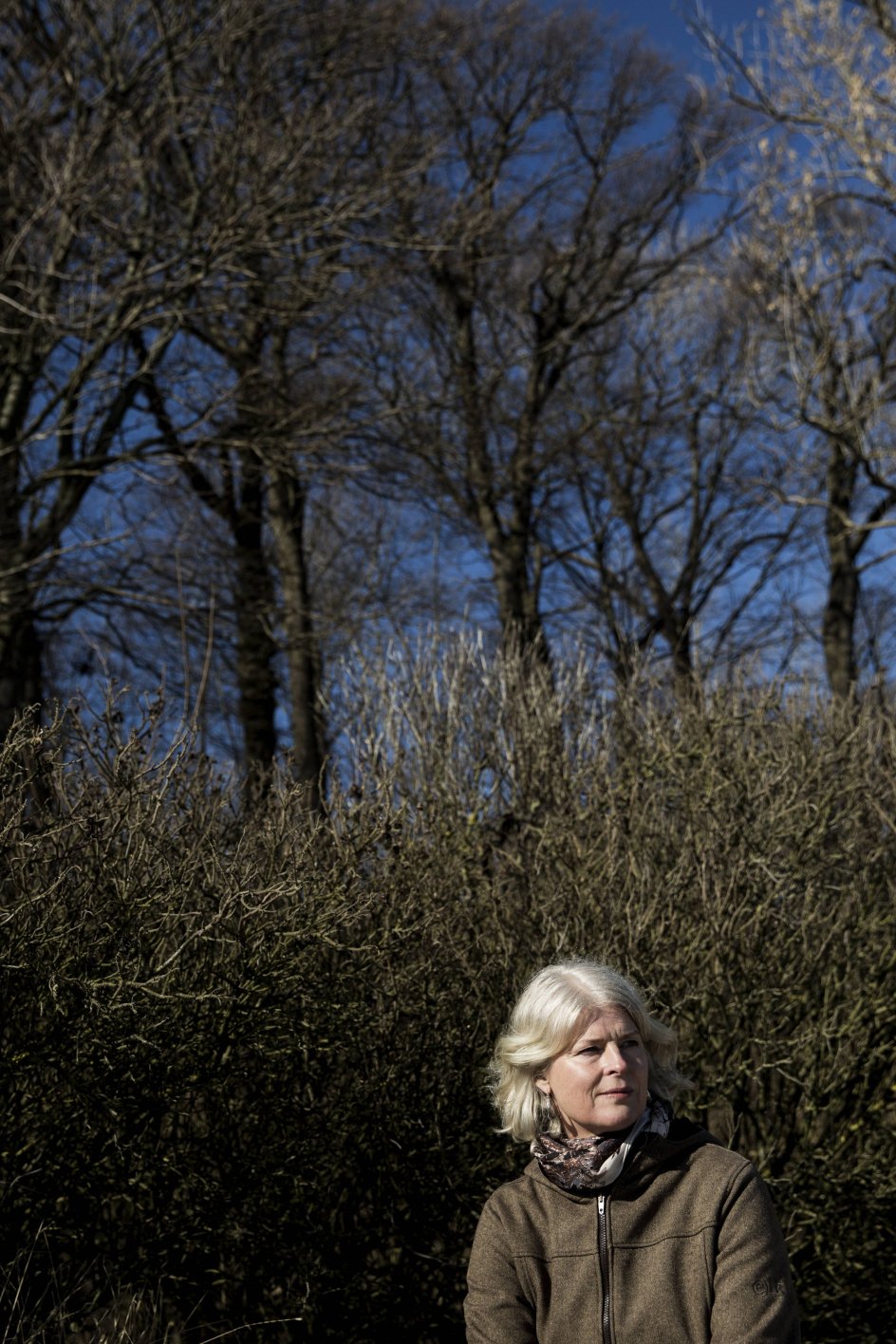 ”Jeg ved, at min dreng altid har været en god dreng. Jeg kan hverken forstå eller acceptere det, han gjorde. Victor havde en familie, der elskede ham. Alligevel gik det galt,” fortæller den 52-årige sygeplejerske Lone Kristensen, der i denne uge udgav bogen ”Victors Valg”.