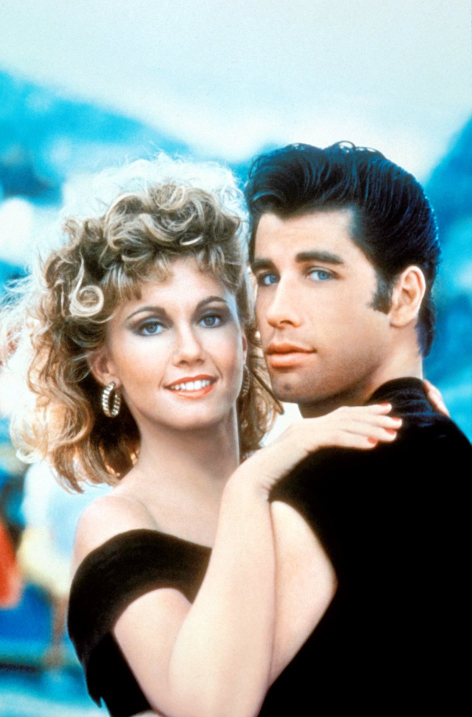 ”Som 12-årig var jeg vild med filmen ’Grease’. Jeg var lige dele forelsket i Sandy Olsson og Danny Zuko og sang med på sangene,” skriver Viggo Bjerring om de to hovedpersoner spillet af Olivia Newton-John og John Travolta. Senere kom han til at afsky ”Grease” og alt, hvad filmen stod for.  