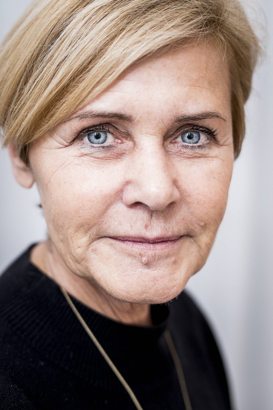 Mette Bock beskrives som et magtmenneske, der godt kan lide at sidde for bordenden og bestemme.