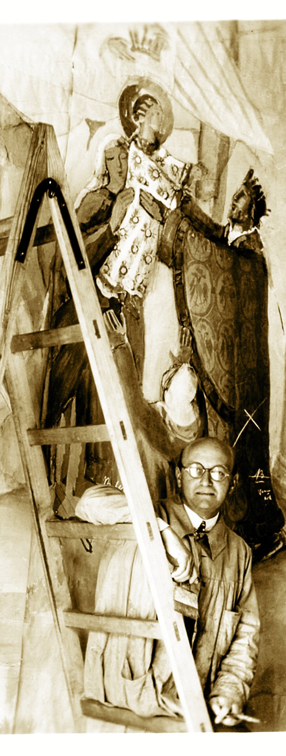 Jais Nielsen fotograferet under arbejdet med freskerne.
