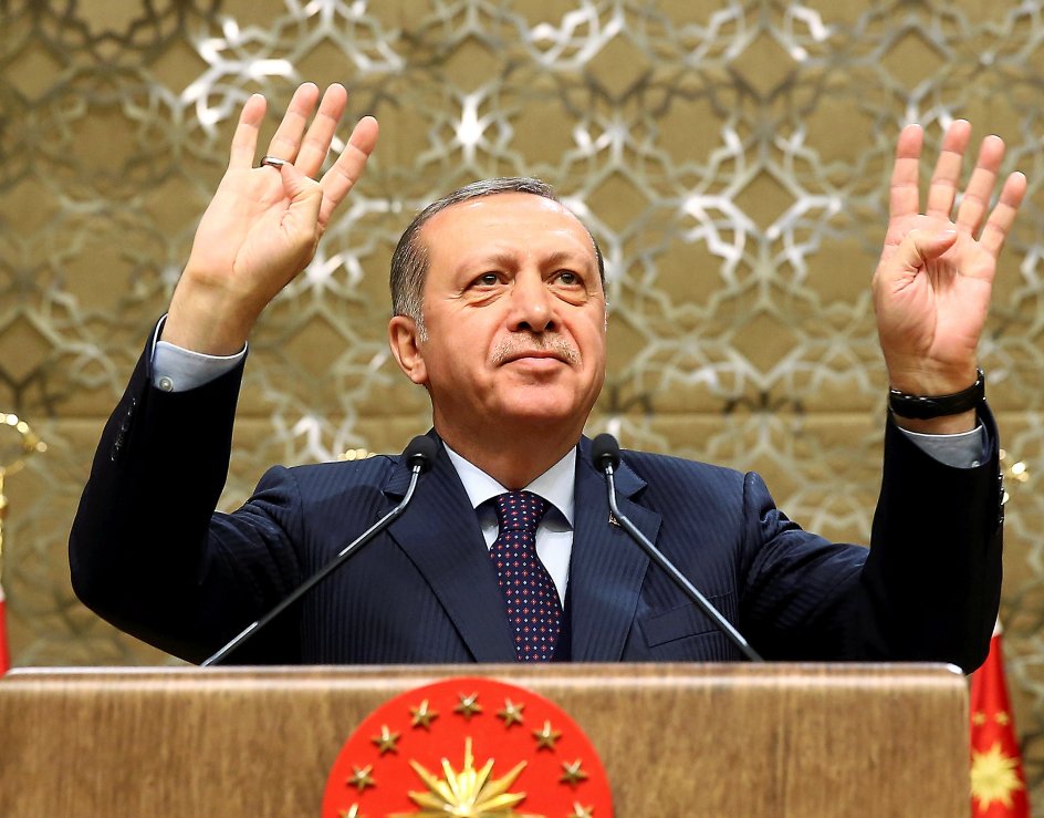 Tyrkiets præsident, Erdogan, truer med erobringskrig. Ikke med kampvogne, men med barnevogne, skriver Kristian Østergaard.