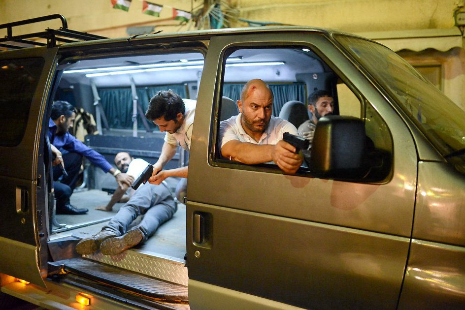 ”Fauda” byder på masser af dramatik, og selvom serien er fiktion, har holdet bag forsøgt at skrive en historie, der kunne have været virkelighed, fortæller Avi Isaacharow. -