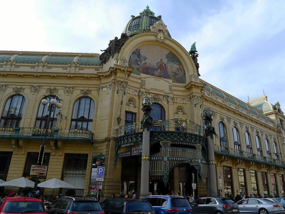 Borgerhuset Obecni dum, hvor Tjekkoslovakiet blev erklæret selvstændigt i 1918.