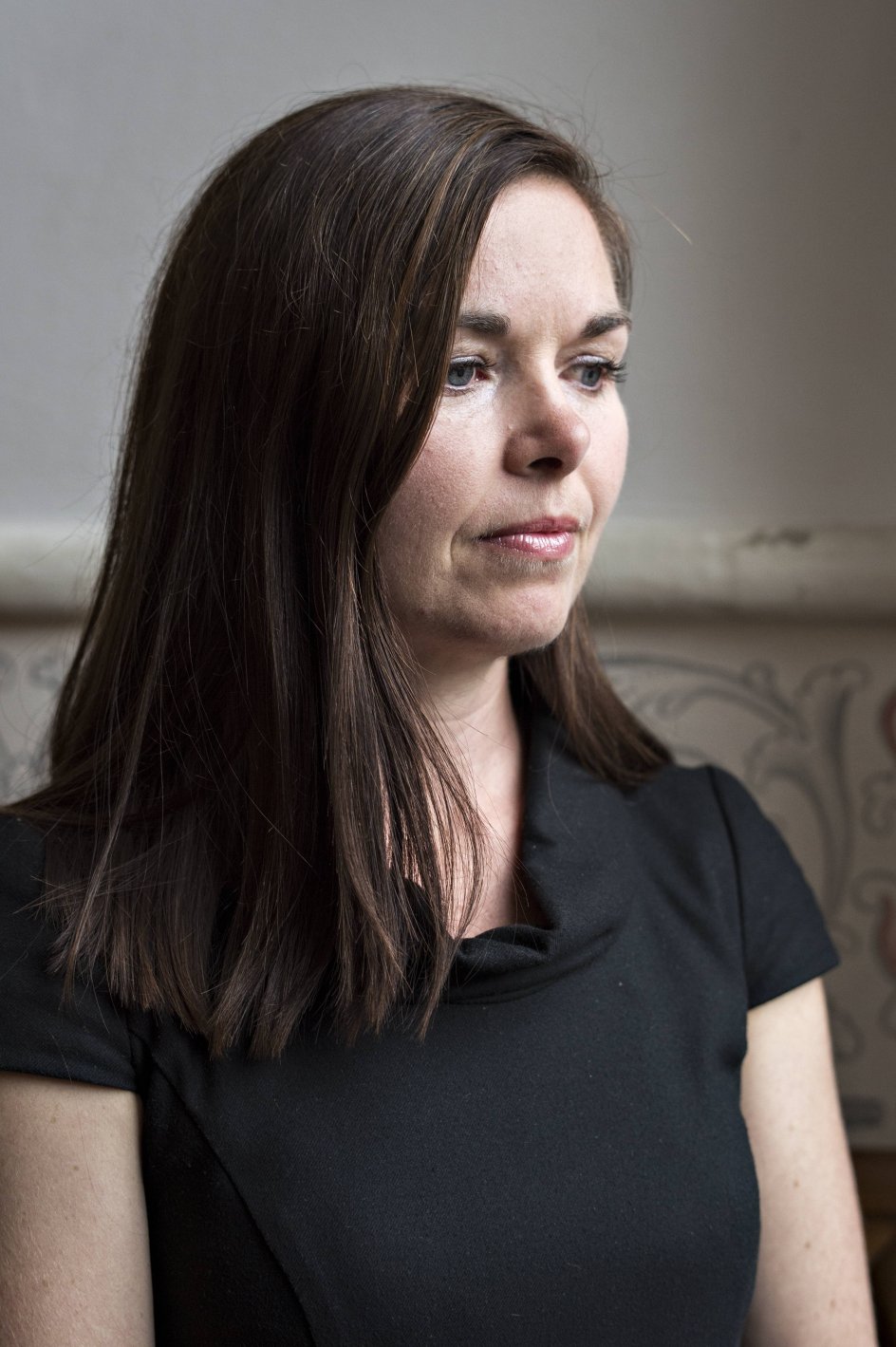 ”Lige meget hvilken ondskab man udsættes for, er vreden for tung at bære rundt på i længden. Derfor er tilgivelse det bedste, vi kan gøre for os selv og for andre,” siger Louise Schack Elholm, der som barn var udsat for mobning. –