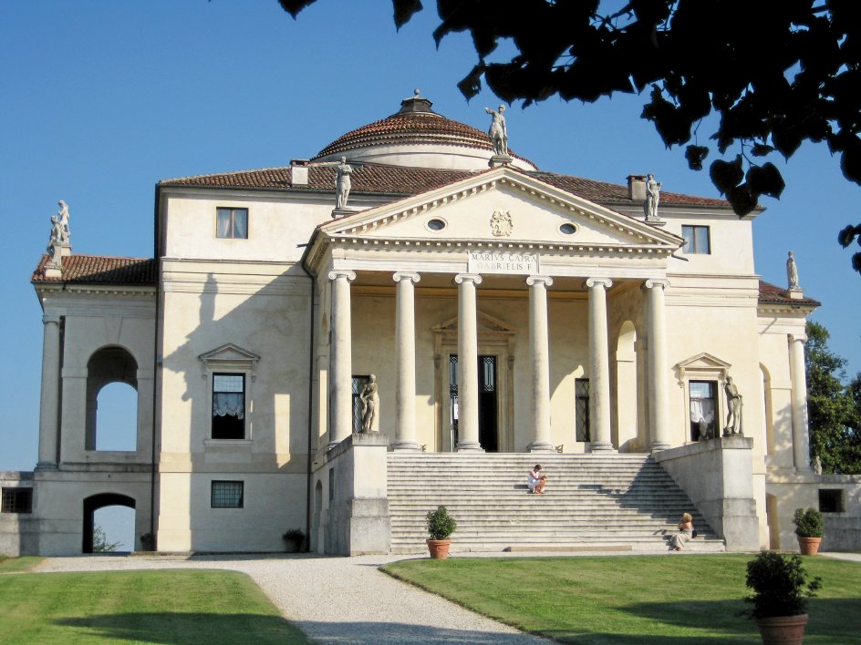 Andrea Palladio forfinede i renæssancens Italien de klassiske arkitekturidealer, blandt andet med Villa Rotunda, opført 1566-1571 i udkanten af Vicenza. –
