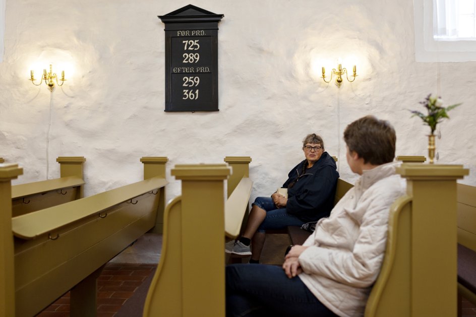 Folk havde savnet at komme i kirke i Assing syd for Herning. – Foto: Ritzau Scanpix.