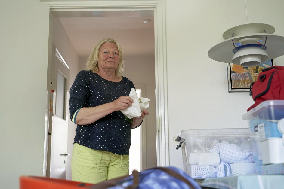 Jane Færge Kipp troede, hun havde fundet en perfekt bolig til at blive ældre i. Ja, måske den sidste. Men efter et år med støj er hendes nerver så flossede, at hun flytter i hus. Aldrig mere lejlighed, siger hun.