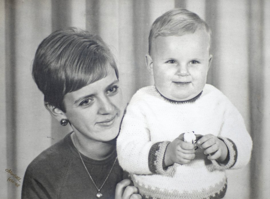 Ingrid Torp var kun 18 år, da hun i 1966 blev mor til Lars Torp. Hun var alene med ham de første 16 år. – Affotografering: Bo Amstrup/Ritzau Scanpix.