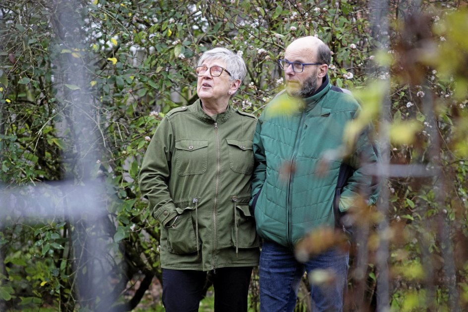 Ingrid Torp og Lars Torp bor begge i Randers, kun 300 meter fra hinanden. Og det bliver da også til et par besøg i løbet af dagen. – Foto: Bo Amstrup/Ritzau Scanpix.