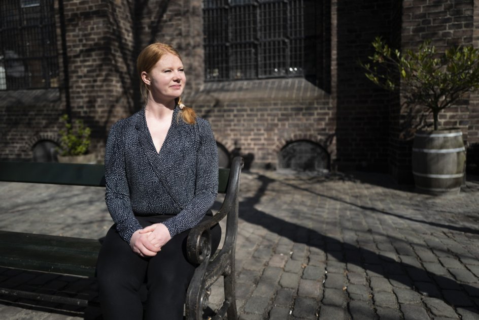 Louise Heldgaard Bylund er ph.d. ved Aarhus Universitet. Gennem arbejdet med sin afhandling om børnebibler har hun afdækket, at Johannes Møllehave på mystisk vis de seneste 15 år har været angivet som forfatter til en børnebibel, han ikke selv har skrevet.