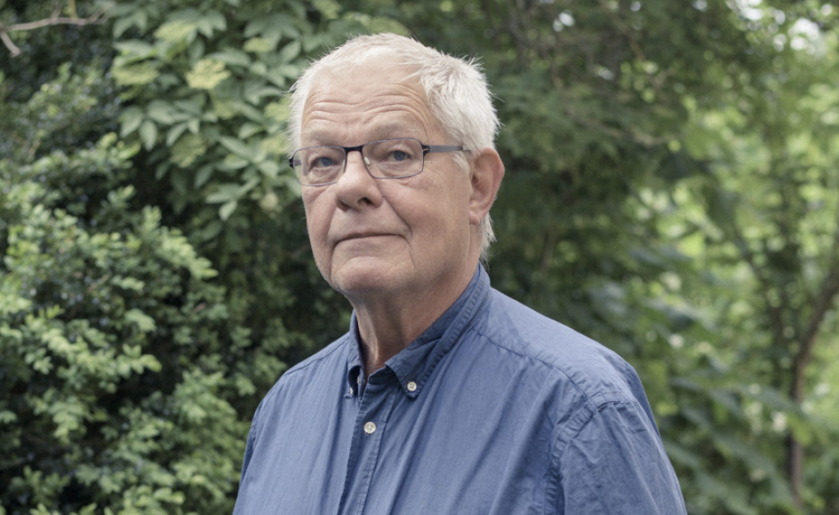 Jens Johansen glæder sig over pensionisttilværelsen efter et engageret liv som sognepræst, borgmester og formand for Mændenes Hjem i København. Snart tager han til Kreta for at lære at male ikoner.