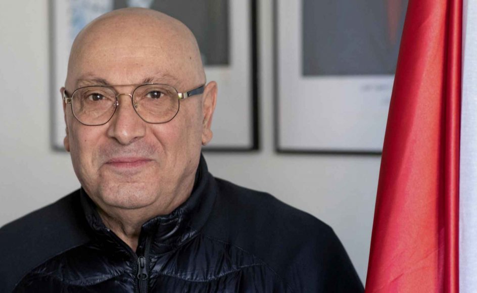 Palæstinenserne har ikke oplevet samme muslimske ekstremisme, som man har set andre steder, siger den palæstinensiske ambassadør i Danmark Manuel Hassassian. Alligevel har han det svært med Hamas’ mål om at skabe en islamisk palæstinensisk stat. – Foto: Thomas Sjørup/Ritzau Scanpix.