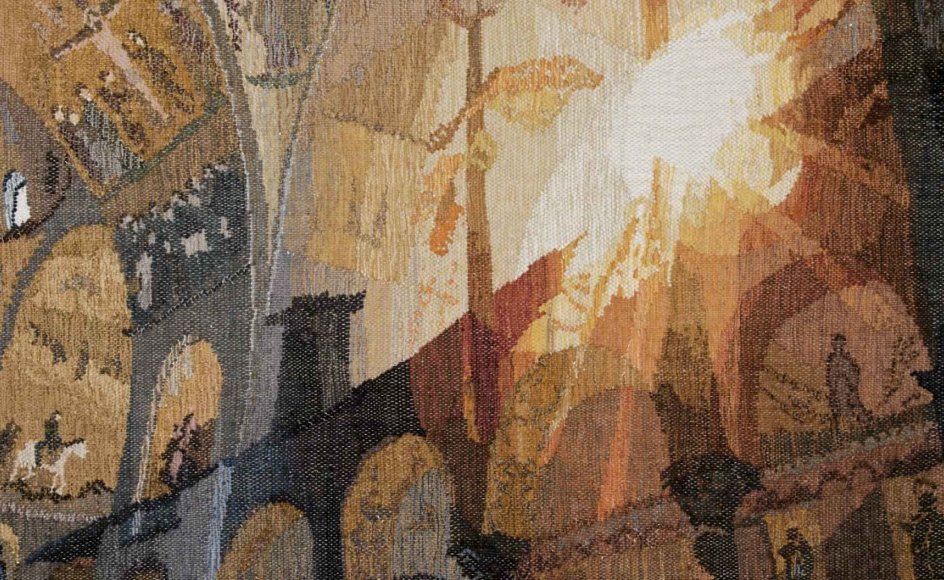 Den finske tekstilkunstner Soile Hovila evner at benytte vævningen til at skabe nye og usete kontraster. Her er det værket ”World of Contrasts II”. – Foto: Kunstcentret Silkeborg Bad.