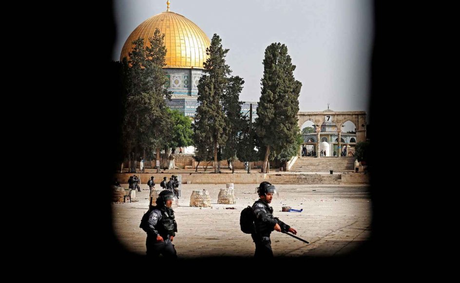 Tempelbjerget i Jerusalem har de seneste dage været skueplads for voldelige sammenstød.