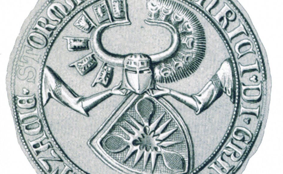 Grev Henrik 2.s store grevesegl kendt fra seglaftryk fra 1343 i det gamle stadsarkiv i Lübeck. Bemærk det holstenske nældeblad i det hjerteformede våben. Kilde: Siegel des Mittelalters aus den Archiven der Stadt Lübeck, Carl Julius Milde, Lübeck 1871