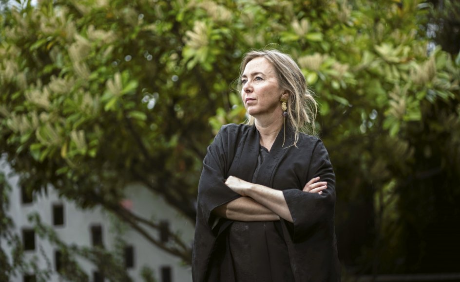 Længslen efter at få børn føltes for Karen Strandbygaard som en flod. ”Du ved ikke, hvor den flod har sit udspring, men den kommer, og den river dig med, og samtidig river den alt muligt andet op på vejen,” siger hun.