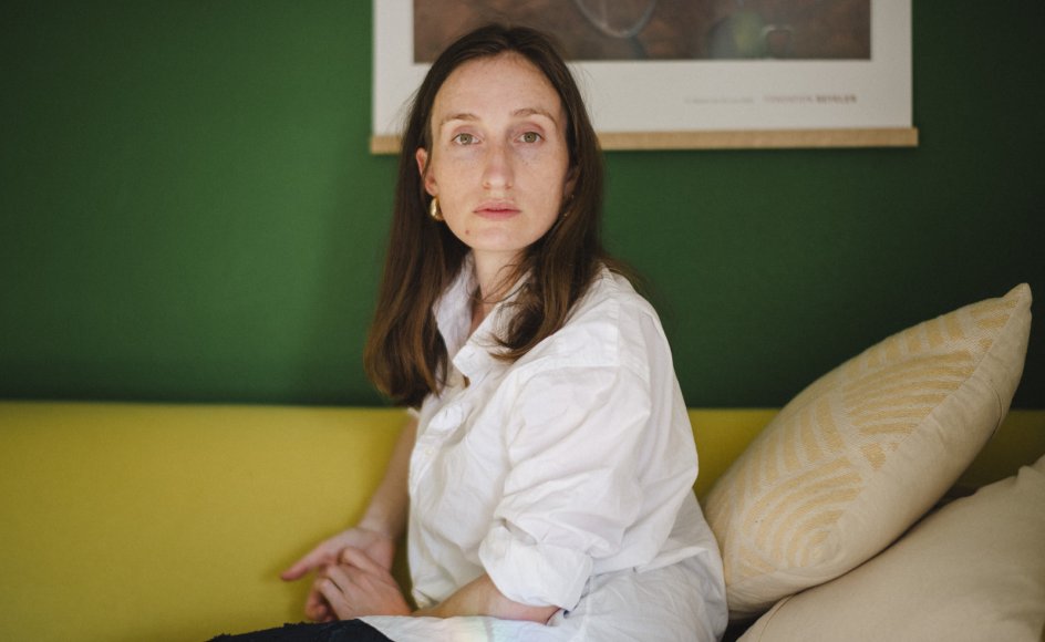 Det har givet Amalie Langballe håb at møde ni præster i løbet af et coronaår, som ellers kunne have været mere dystert. Hun har regnet sammen, at hun det seneste halve år har brugt i alt 28 dage i isolation på grund af sine rejser mellem Danmark og Berlin, hvor hun boede indtil maj i år.